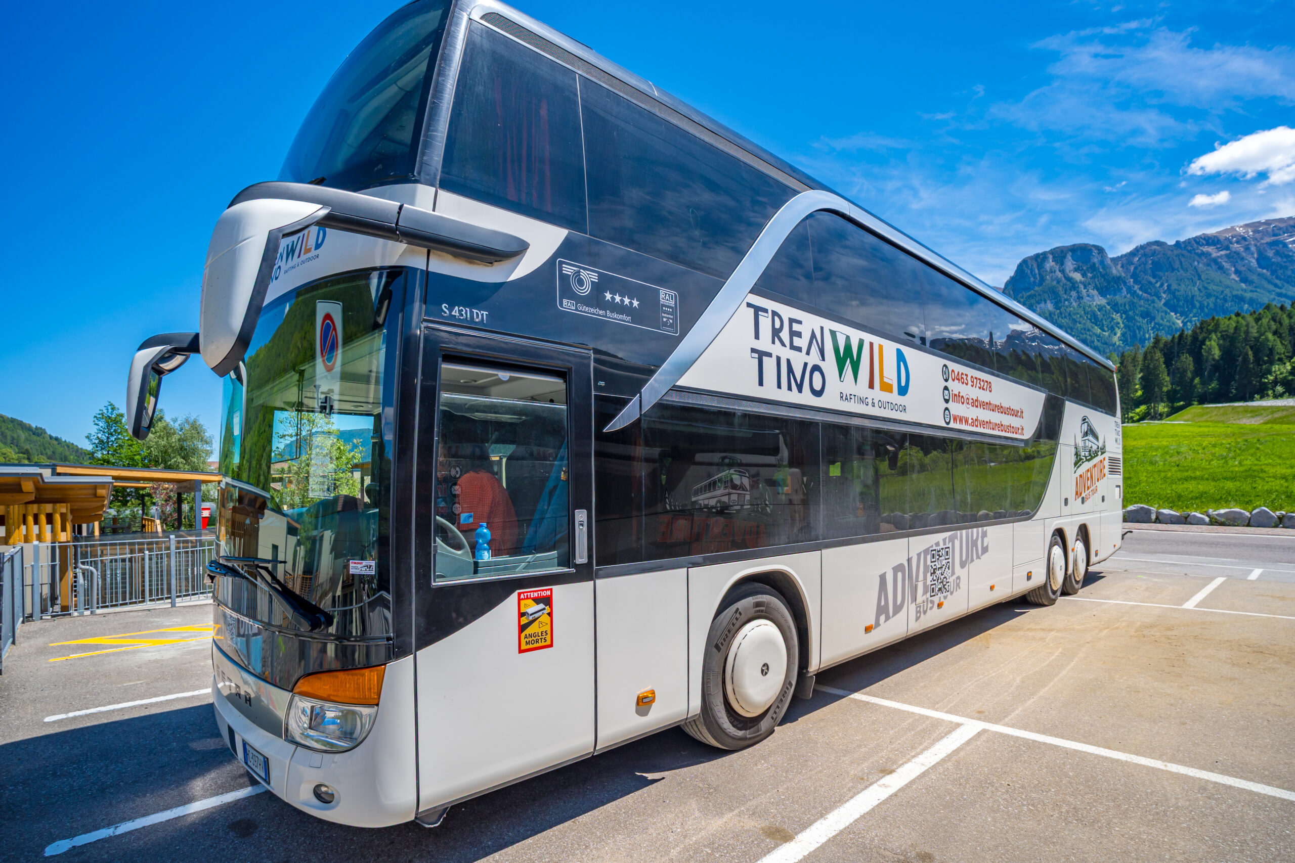 oleggio pullman a due piani setra 81 posti_